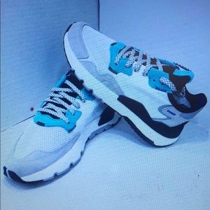 8.5 Men’s Adidas Original Nite Joggers